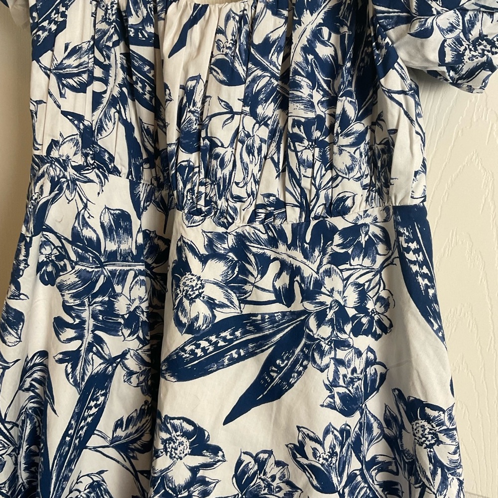 Abercrombie Ruched Puff Sleeve Blue Floral Print Mini Dress Size Medium NWT - Picture 5 of 16